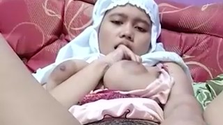 ABG Dewi Masih Pake Mukena Colmek