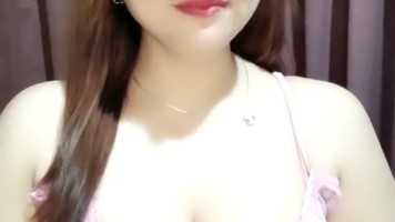 Remas Toket Ah Enak Beb Ngangkang Lee Shaa HOT51